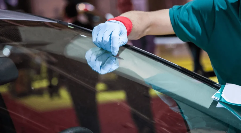 ASE Certified Car Glass Mechanics Denver CO