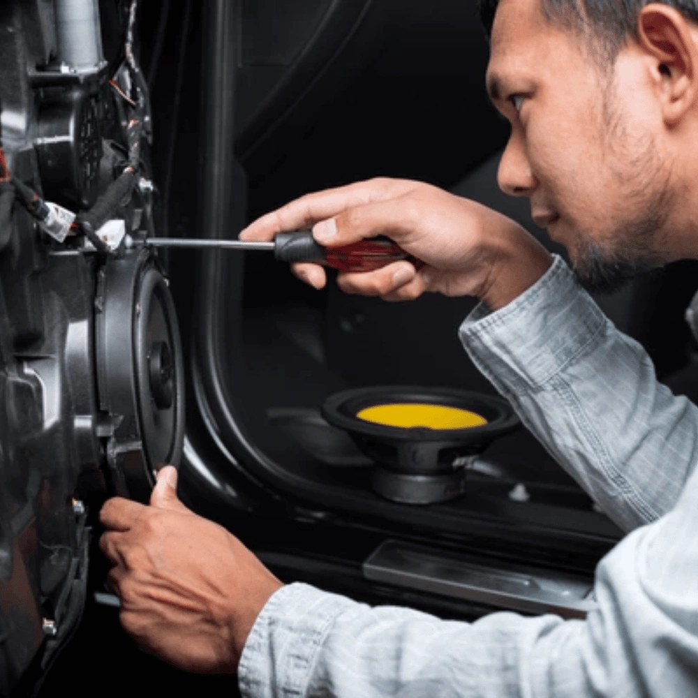 Car stereo radio Reapir Shop Near Denver